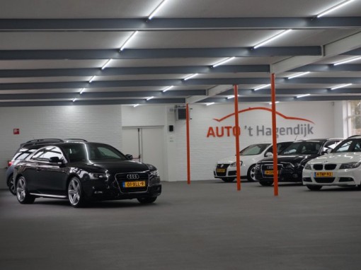 Autobedrijf met nieuw led concept